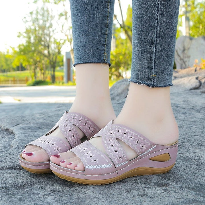 ROSIE - Relaxed Sandals