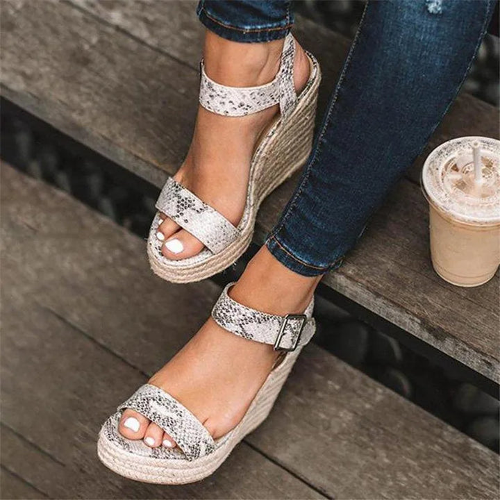 Odelia - Timeless Buckle Wedges