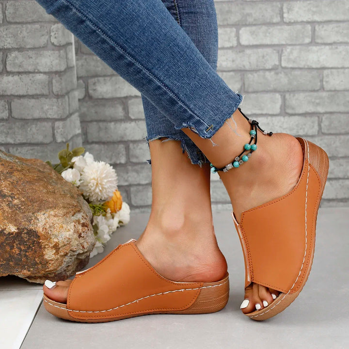 Iris - Ergonomic Slip-On Sandals