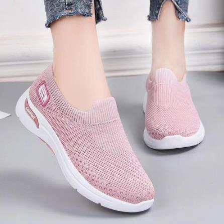Kaira - Lightweight Comfortable Sneakers